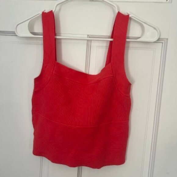 Abercrombie & Fitch Ottoman Tank - Picture 2 of 3